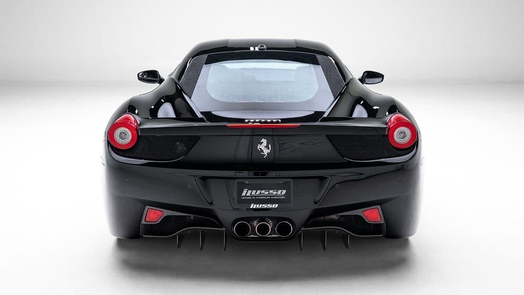 Ferrari 458 Italia, view 3