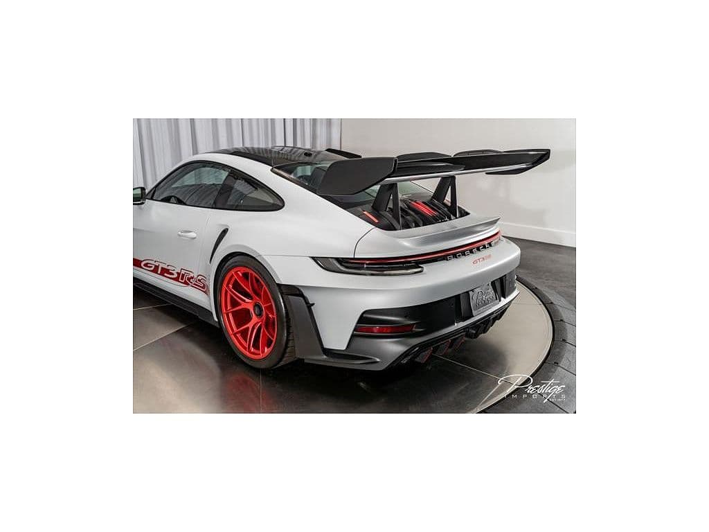 2023 Porsche 911 GT3 RS, view 3