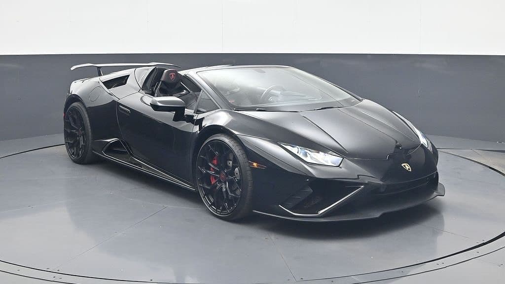 Lamborghini Huracán EVO Spyder, view 4