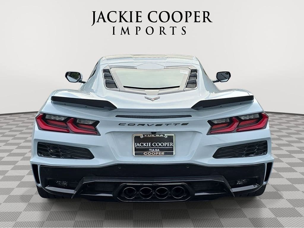 2023 Chevrolet Corvette Z06, view 3